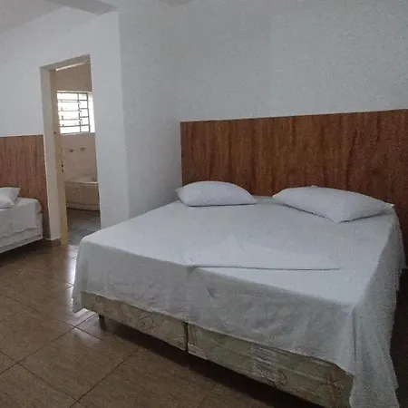 Pousada Villa Giglio Endereco Av Lucas Nogueira Garces X Rubens Paiva Regiao Nobre De Atibaia Exterior photo